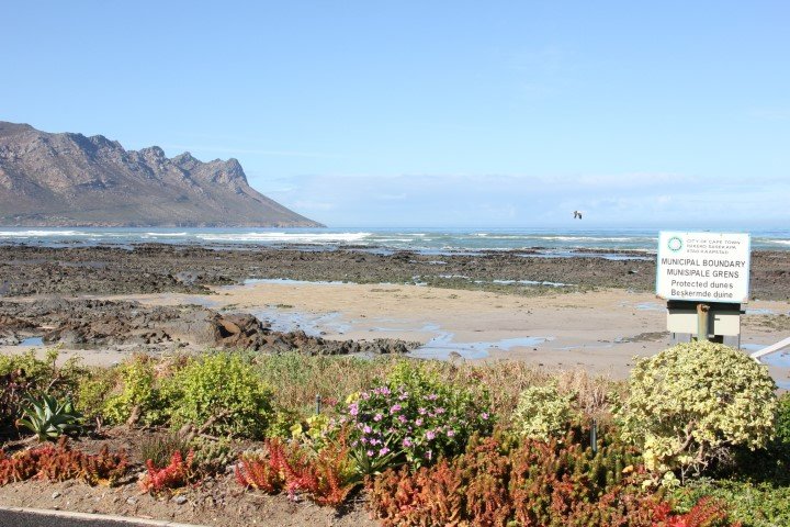 2 Bedroom Property for Sale in Greenways Golf Estate Western Cape